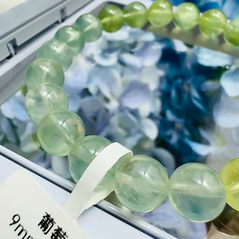 小精品萤光透亮三彩浓色葡萄石 9mm26.08g 希望之石事业正财缓和急 - 手链/手环 - 水晶 绿色
