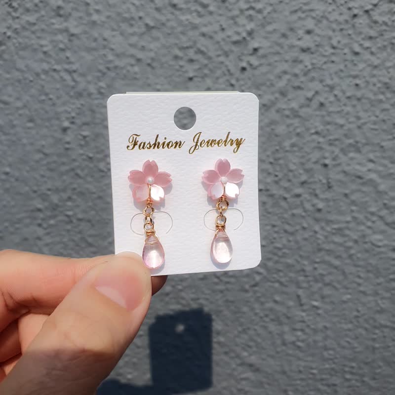 316医疗钢 耳环 耳夹 耳针 日本樱花 【此卖场为红色款】礼物 - 耳环/耳夹 - 树脂 红色