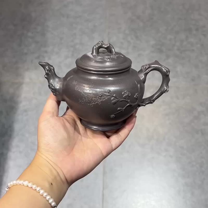 梅报春 全手工范伟群大师夫人姚丽云作品容量280cc天青泥 - 茶具/茶杯 - 陶 