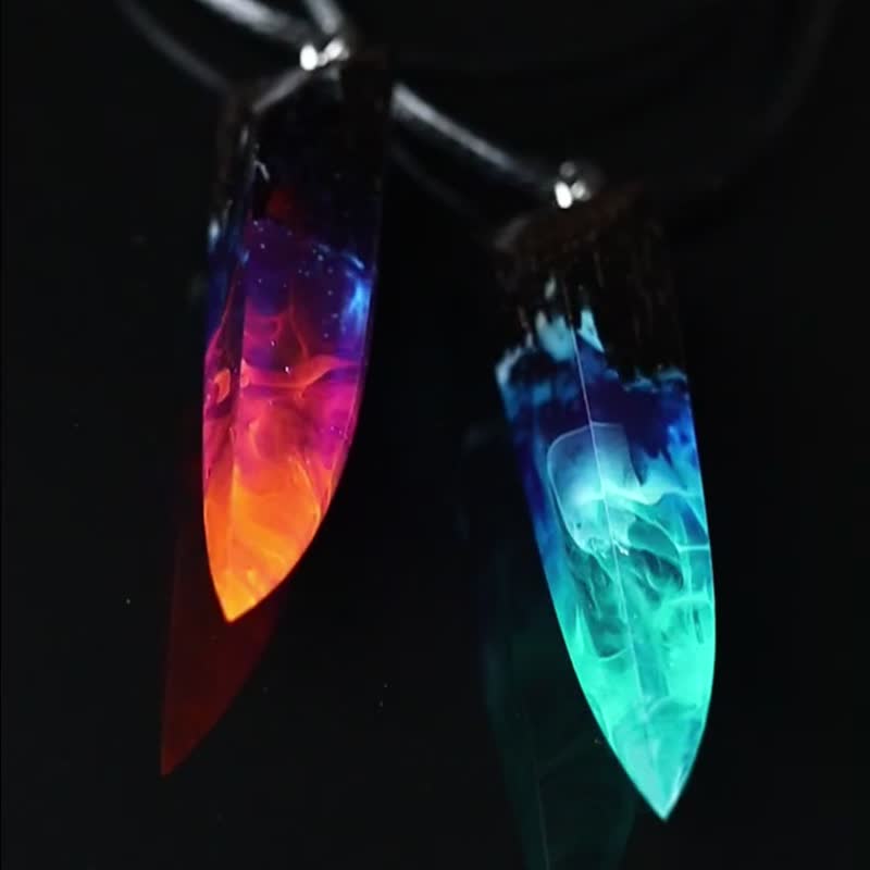 配套项链 情侣项链 木质树脂吊坠 Glow in the Dark - 项链 - 木头 多色