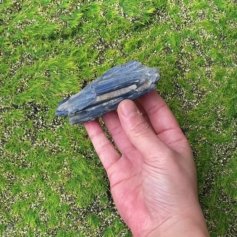 手串充电站-原矿蓝晶石共生白水晶 可消磁细款手链 风水 办公室 - 摆饰 - 水晶 多色
