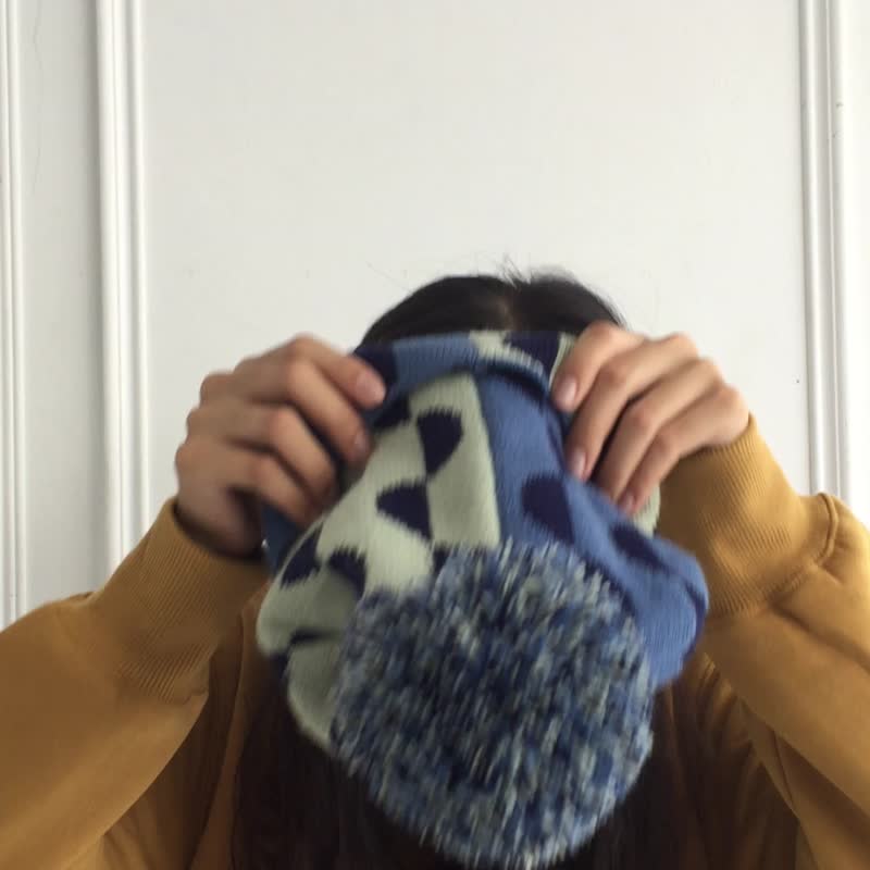 studio chiia 针织毛帽- 半月织纹 - 蓝x翠绿 - 帽子 - 聚酯纤维 蓝色