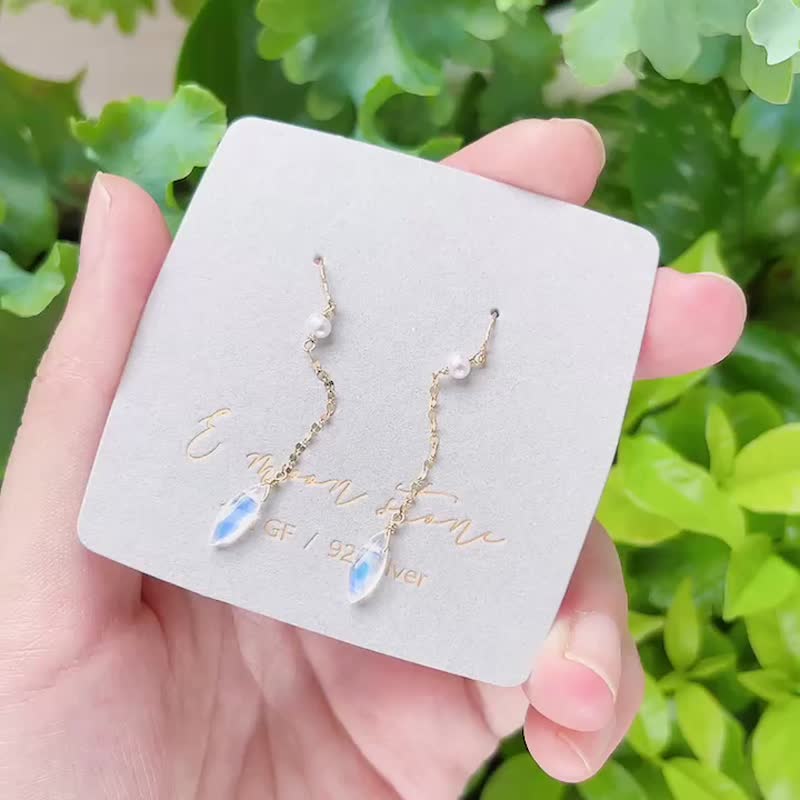 把情绪交给月光 /  印第安鹰羽战冠 月光石耳链 14K 注金 - 耳环/耳夹 - 水晶 蓝色
