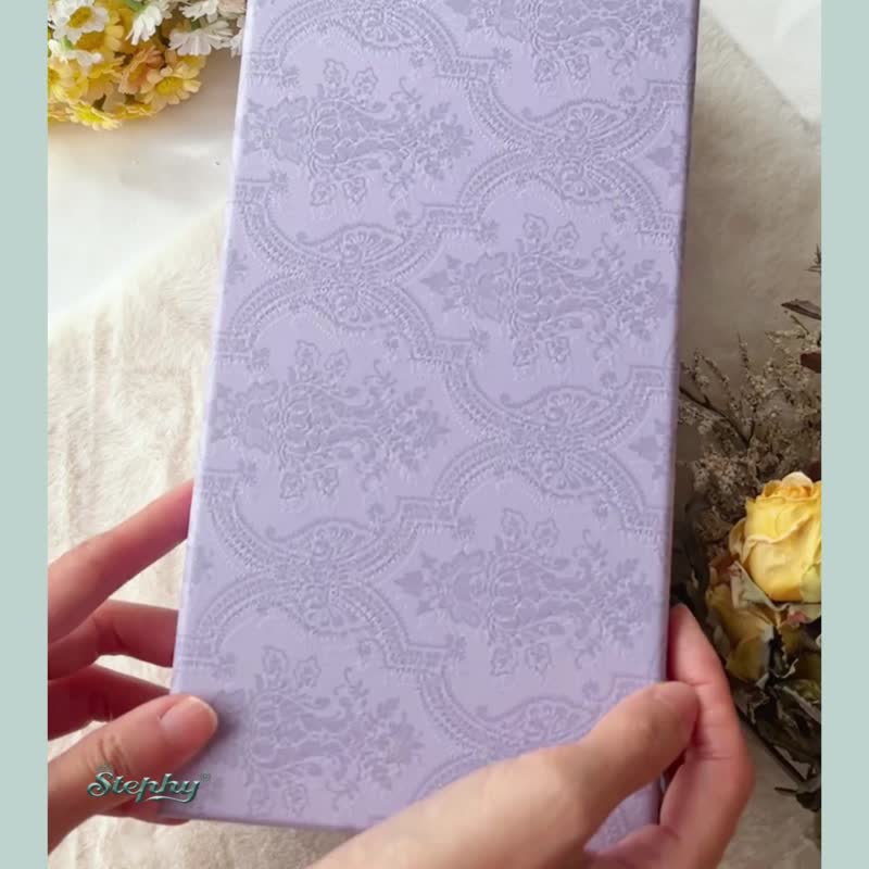 【母亲节礼盒】定制手工丝巾包包挂饰礼盒送丝巾扣 |古典紫色 - 丝巾 - 其他材质 