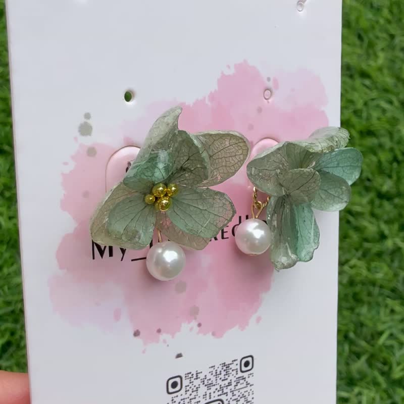 2 way绿绣球花小珍珠耳环 不锈钢耳针 - 耳环/耳夹 - 植物．花 绿色