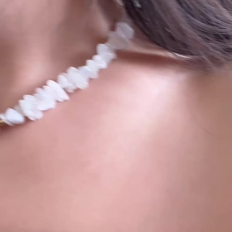 温温 。珍珠 月光石 白月光项链 锁骨链 串珠项链 - 项链 - 水晶 白色