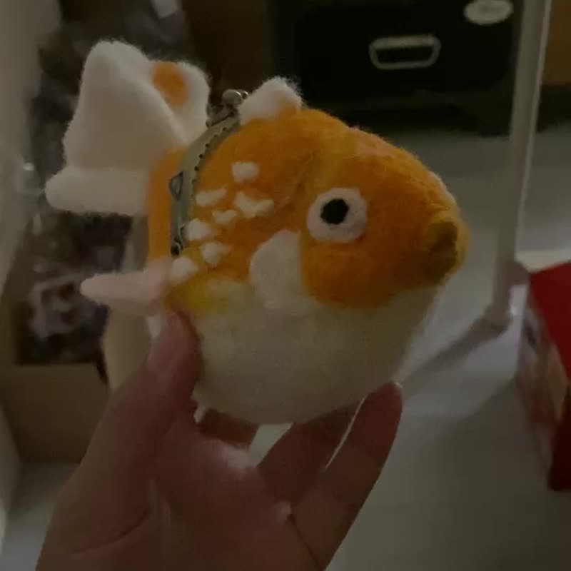 小金鱼羊毛毡口金包 - 零钱包 - 羊毛 红色