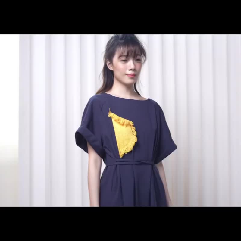 创作工艺款 四季款 月墓切线腰身洋装-深海蓝 - 洋装/连衣裙 - 棉．麻 蓝色