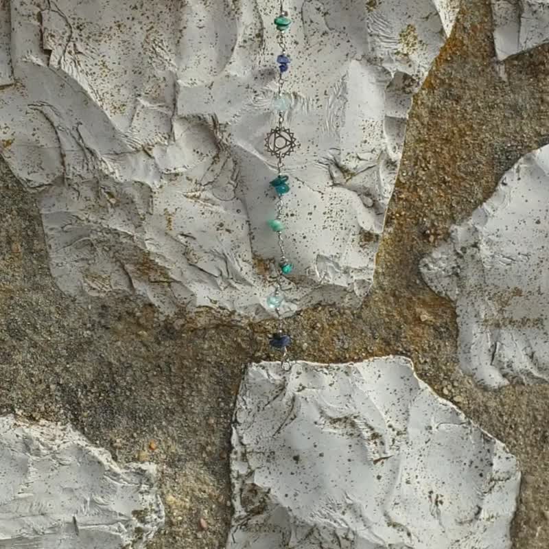 喉轮脉轮宝石手链，925 纯银，蓝钠石，绿色 معك长石，海蓝宝 - 手链/手环 - 水晶 多色