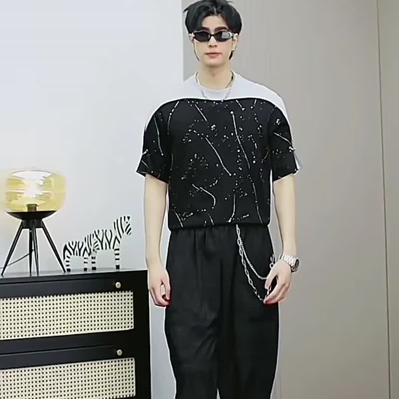 品立男士连肩袖拼料上衣  烫银圆领短袖T恤 - 男装上衣/T 恤 - 棉．麻 