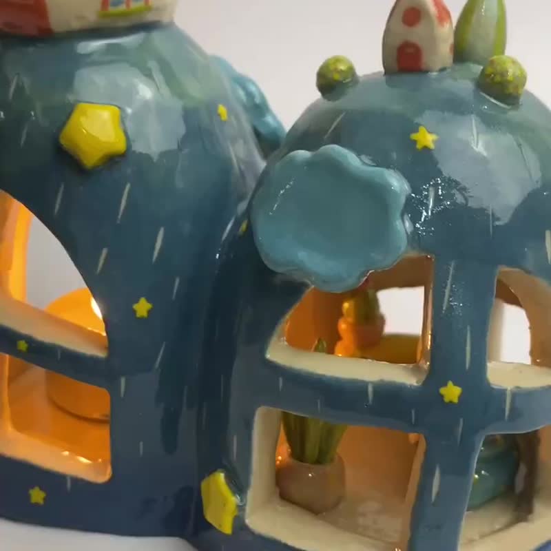 手工陶瓷油炉、房子和星星 - 蜡烛/烛台 - 陶 蓝色