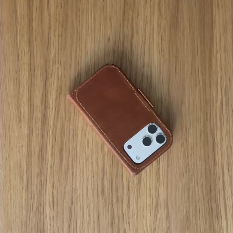 适用于 iPhone 17 系列的 MagSafe 皮革翻盖手机壳 - Classic 5.0 - 手机壳/手机套 - 真皮 黑色