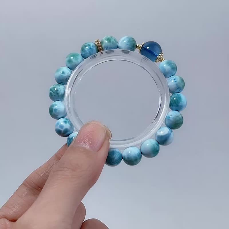 天然矿石 拉利玛海纹石 9.5 mm 魔鬼海蓝宝 手链 - 手链/手环 - 宝石 蓝色