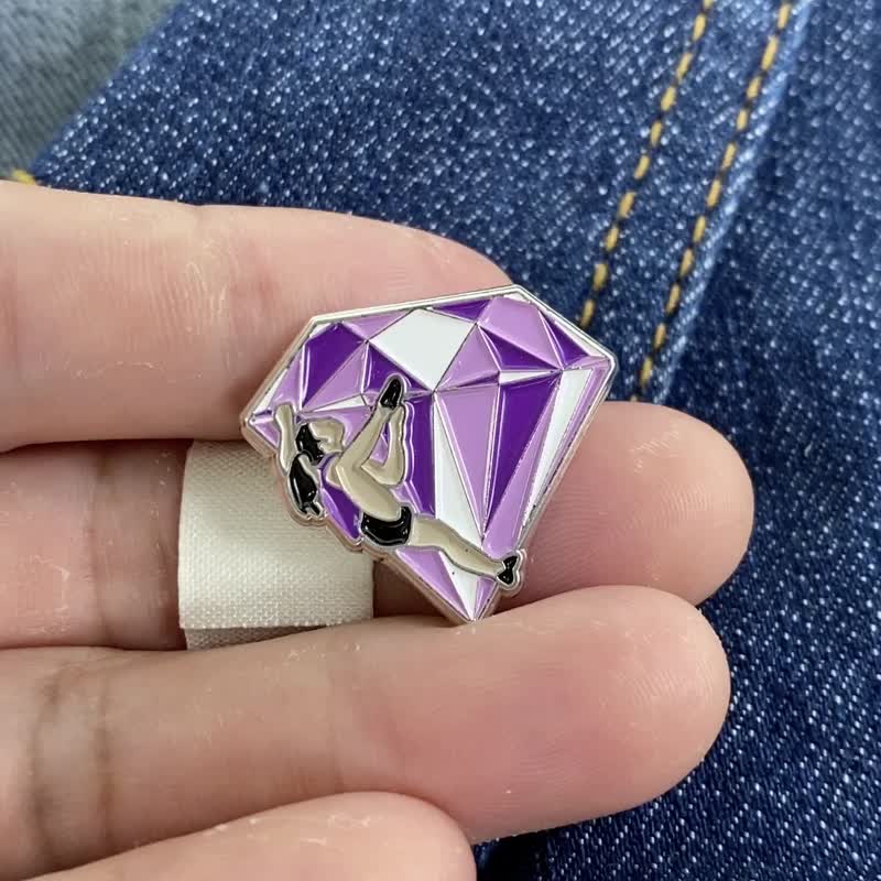Boulder Gem Enamel Pin – 攀岩者与抱石者的礼物 – 攀岩针 – 등반 クライミング - 徽章/别针 - 其他金属 多色