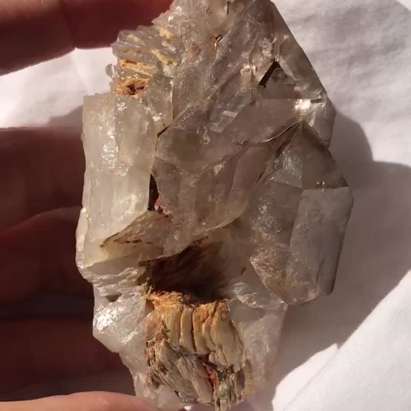 巴西 茶水晶簇城堡 金云母共生 矿标 天然原石  水晶原矿 水晶 - 摆饰 - 水晶 卡其色