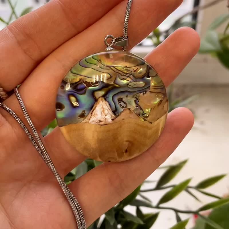 木树脂项链珊瑚礁天然苔藓在黑暗中发光 - 项链 - 木头 