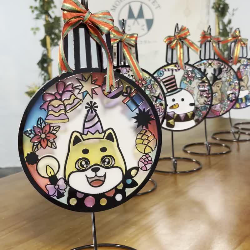 【Moko Bastet】聖誕波波花圈彩繪裝飾 - 灯具/灯饰 - 压克力 多色