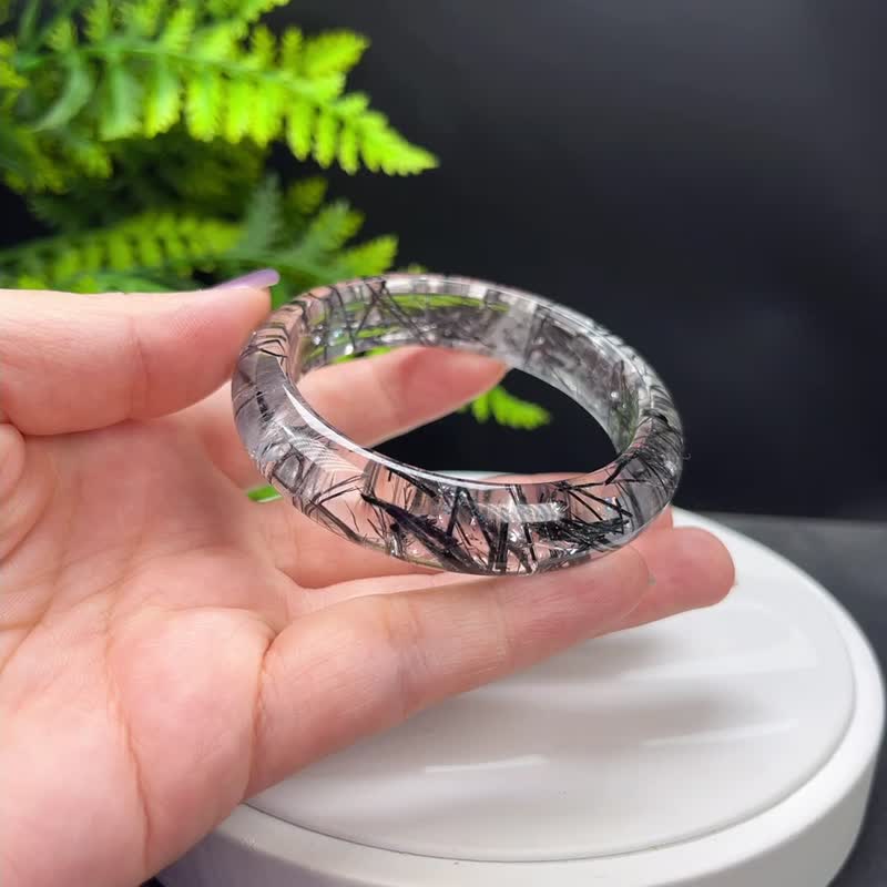 超A玻璃体 黑发晶手镯 53MM 冰透彩虹 黑色发丝水晶手环 舒缓平衡 - 手链/手环 - 水晶 黑色