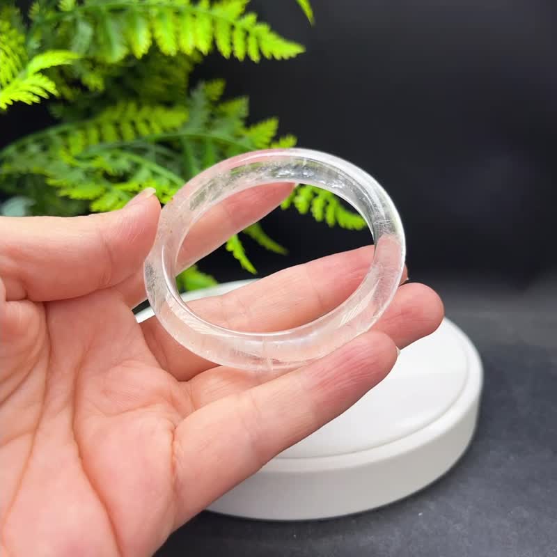 白水晶手镯 52MM 冰透闪片共生黄胶花水晶手环 净化心灵 趋吉开运 - 手链/手环 - 水晶 白色