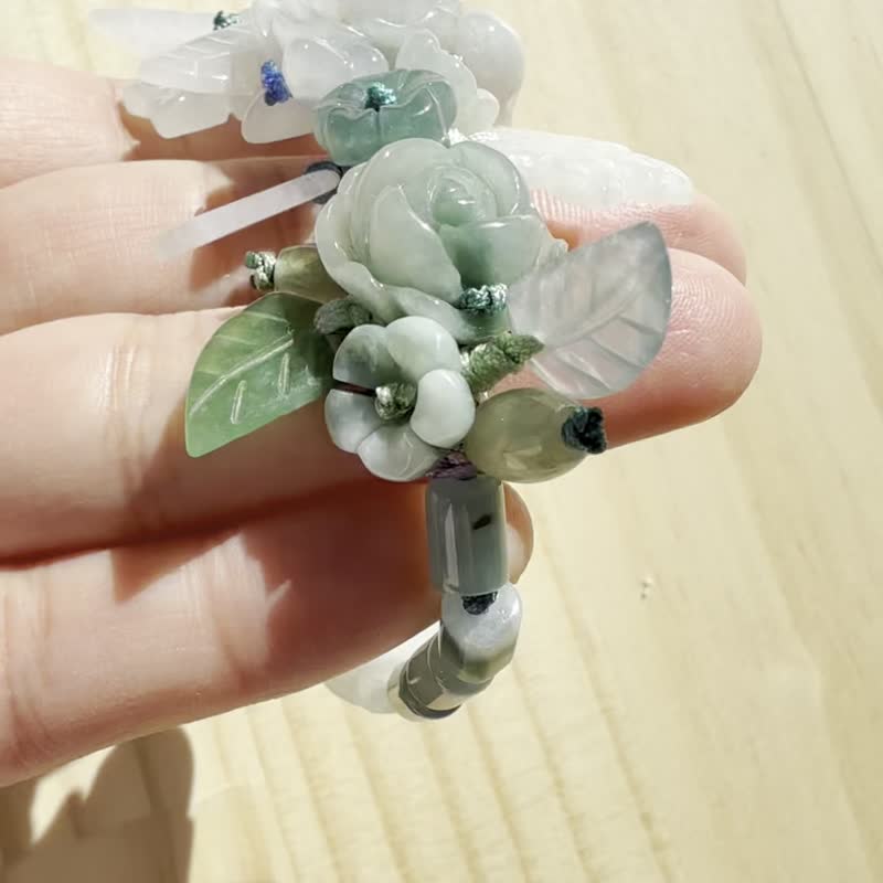 手工編織翡翠手链 — 蓝紫花园里的小兔子 - 手链/手环 - 玉石 蓝色