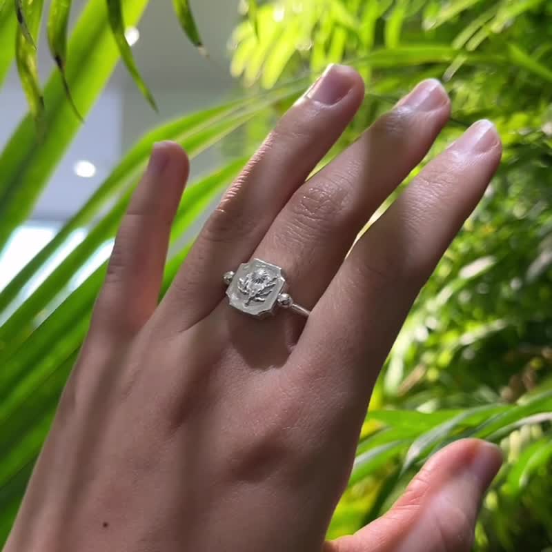KUÂN KUÂN 绿植系列 - 太阳 植物 翻转戒 - 戒指 - 纯银 银色