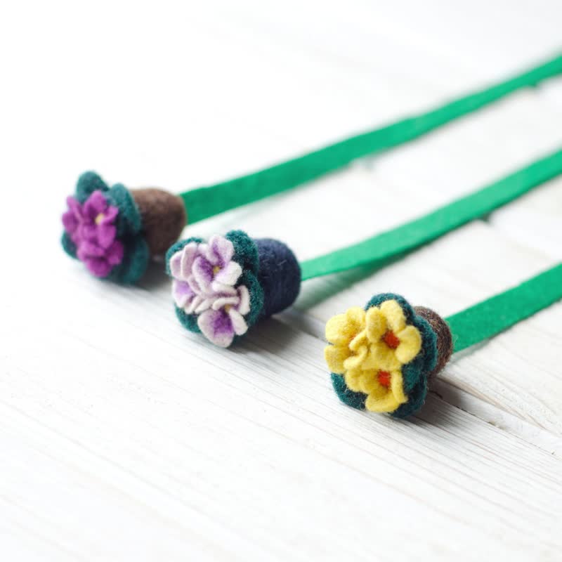 Cute Bookmarks Set of 3 African Violet Pots Bookmark Violet Plant Bookmark Gift - 书签 - 羊毛 多色
