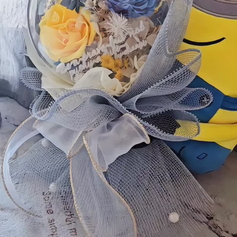 小小兵永生花束 玩偶花束 波波球花束 定制化订制 高雄永生 - 干燥花/捧花 - 植物．花 