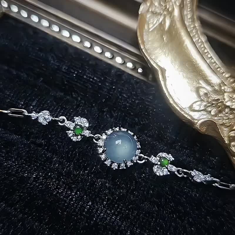 |梦幻蓝仙子|A货翡翠冰玻蓝胶大蛋面8.2mm纯银镀18k精致手链 - 手链/手环 - 玉石 