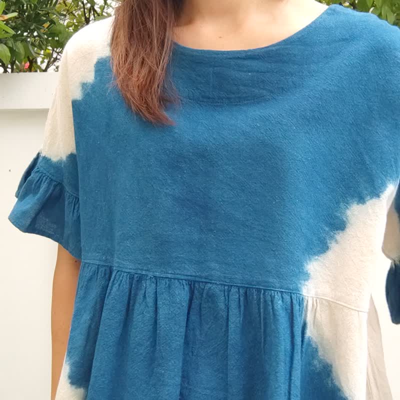 Bowy 圆领荷叶边下摆上衣，牛纹扎染棉质。 - 女装上衣 - 棉 蓝色