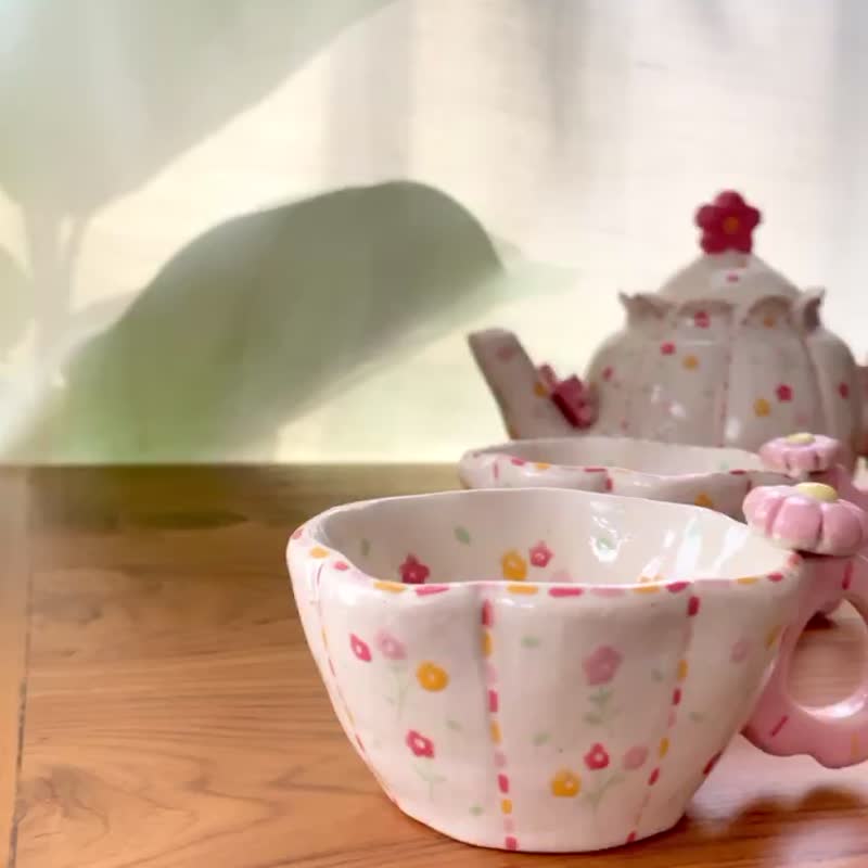 陶瓷茶壶套装，手工制作，可爱的花痴图案 - 其他杯子 - 陶 白色