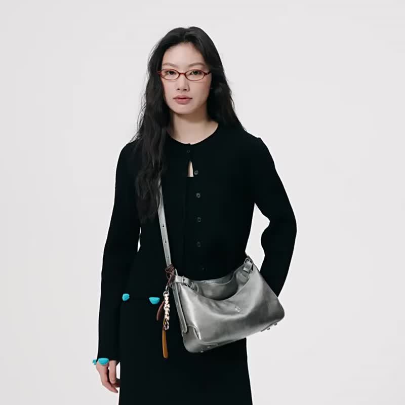 沙画棕色 中号棒球HOBO包 牛皮真皮包 手提肩背腋下包 KUNOGIGI - 侧背包/斜挎包 - 真皮 咖啡色