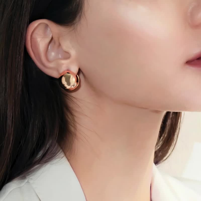 Balls 金球耳扣 | 纯银 | 包邮 | Belinda轻珠宝 - 耳环/耳夹 - 纯银 金色