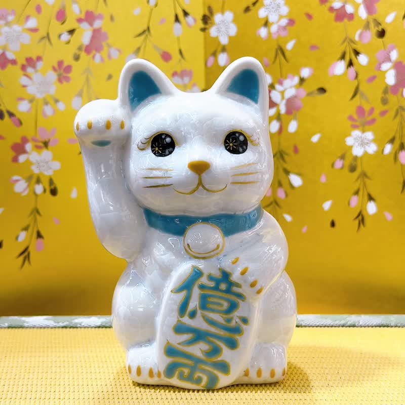【白晶亿富】日本清水烧招财猫 | 花结晶 白色 - 亿万両 右 - 摆饰 - 瓷 白色