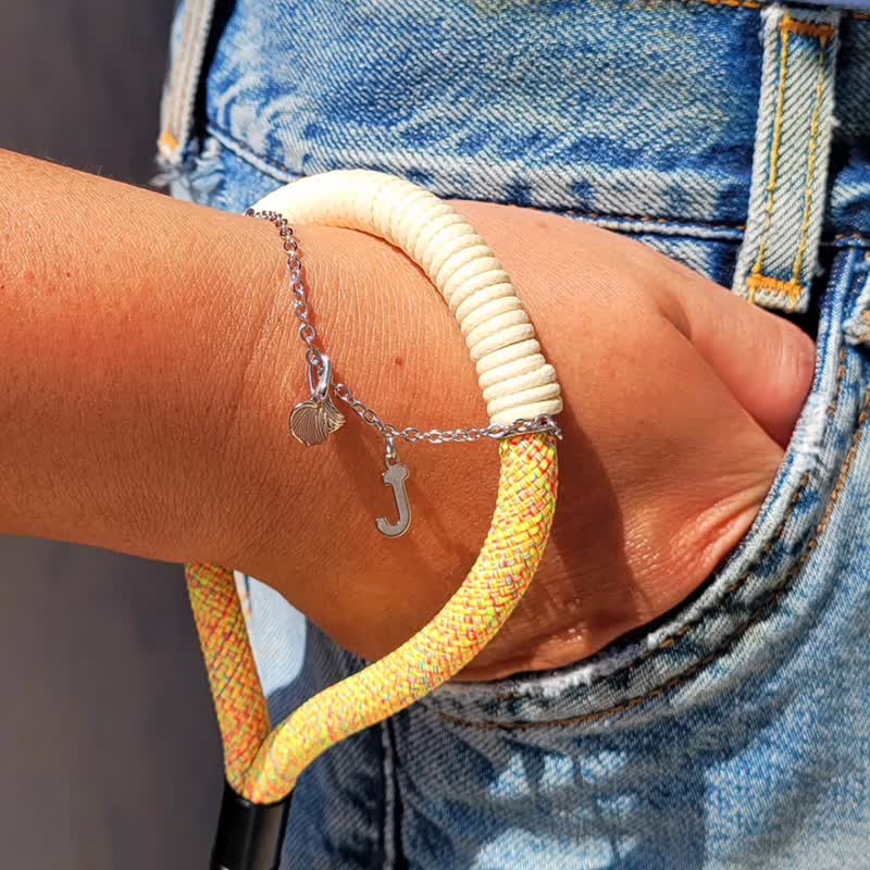 不褪色！定制英文字母手腕挂绳连夹片 手机手腕绳 7 色 奶油黄 - 挂绳/吊绳 - 其他人造纤维 黄色