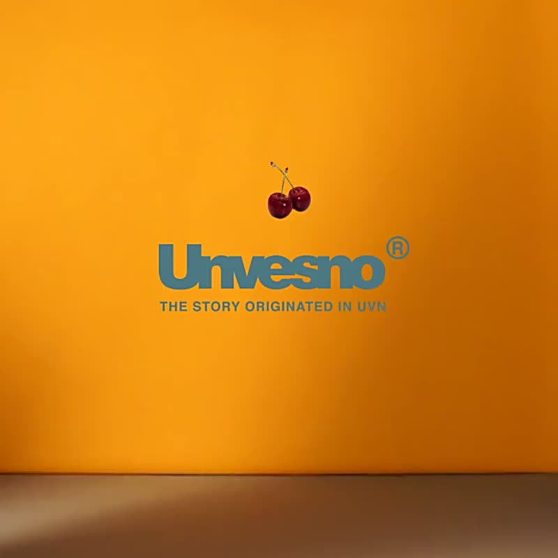 UNVESNO×伊藤润二联名款 潮牌宽松加绒情侣款连帽卫衣男SWS-1183 - 男装外套 - 棉．麻 蓝色