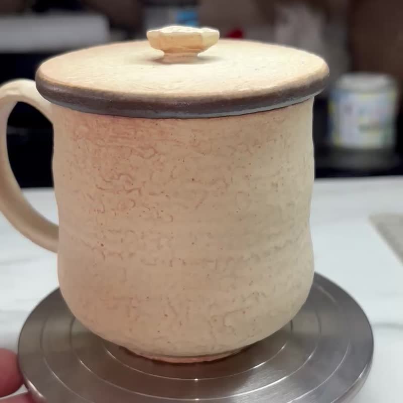 晶点奶黄加盖马克杯 - 咖啡杯/马克杯 - 陶 金色