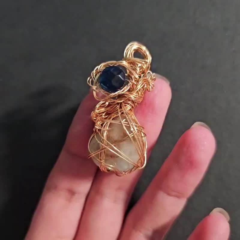 旅人之结-线绕矿石(蓝眼泪石&葡萄石) - 项链 - 半宝石 绿色