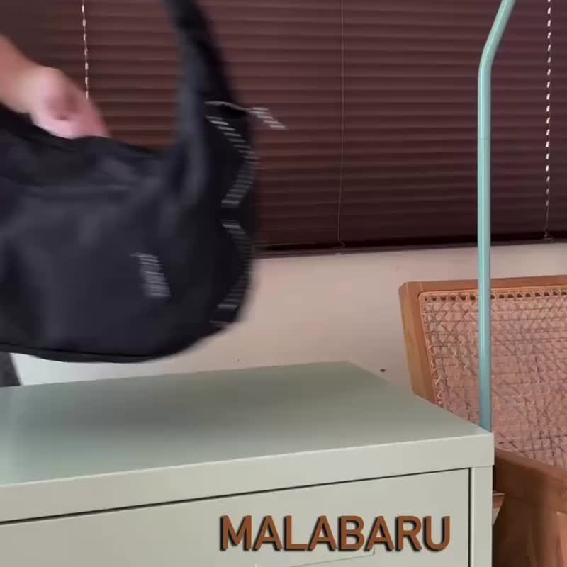 Malabaru CHUCK 斜背包 尼龙包，肩背包 - 侧背包/斜挎包 - 尼龙 黑色