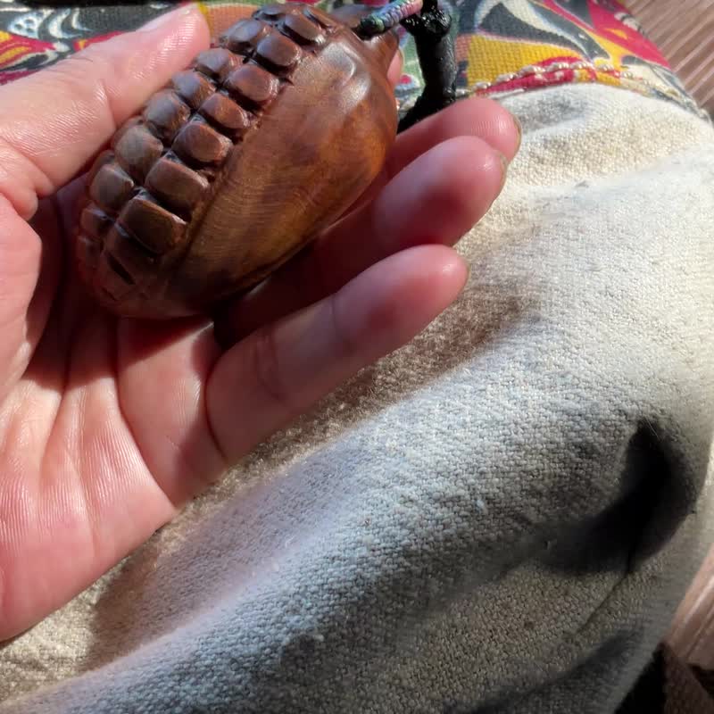 【玉米】台湾肖楠吊饰 钥匙圈 背包挂饰 - 钥匙链/钥匙包 - 木头 多色