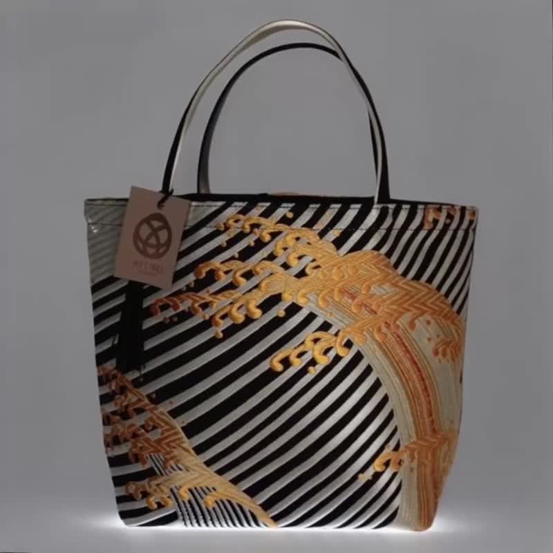 独一无二真丝和服带托特包, 手工刺绣环保改造日本手袋 - 手提包/手提袋 - 丝．绢 金色