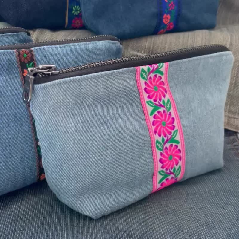Denim Pouch 牛仔布收纳袋 丹宁化妆袋 - 化妆包/杂物包 - 棉．麻 蓝色