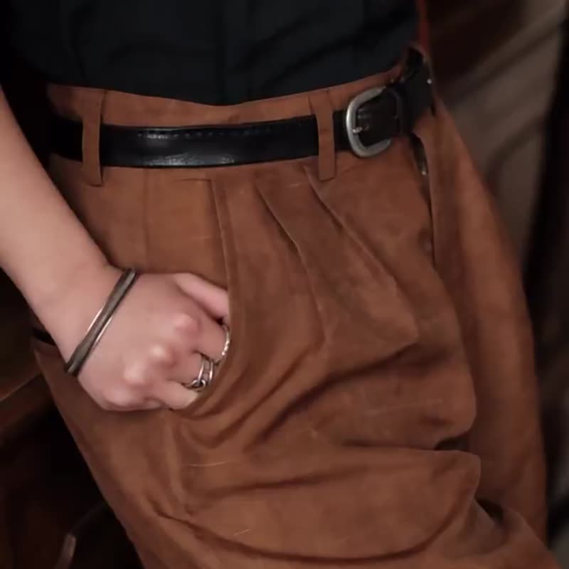 冷秋 野生薯莨泥染 2色 複古香雲紗泥染美式野生簡約夏季五分寬褲 - 女装短裤 - 棉．麻 卡其色