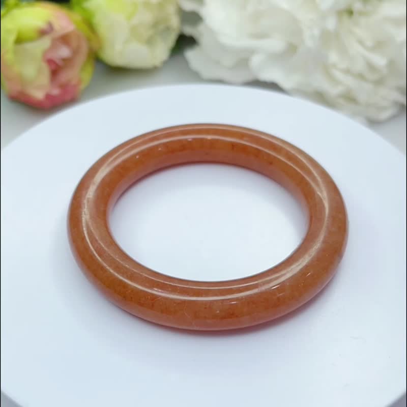 NO.79耐看老矿料草莓酱佘太翠玉平安镯 内径 52MM 圈口 手镯 手环 - 手链/手环 - 玉石 多色