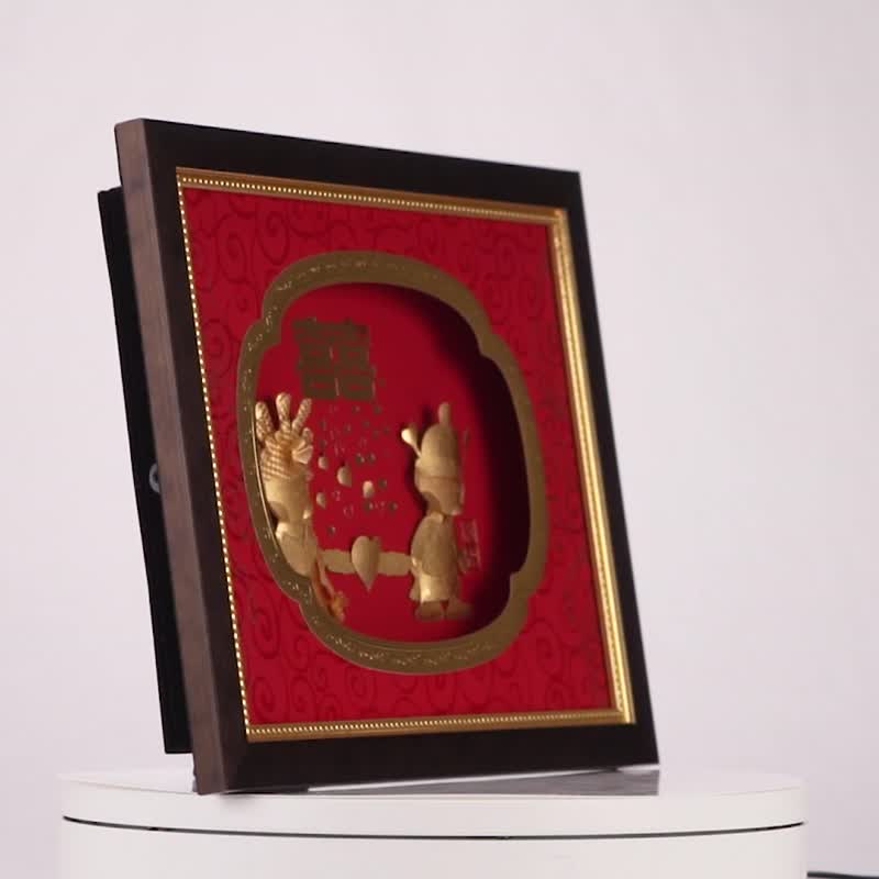 结婚祝贺礼品首选│立体金箔画 【双喜娃娃】 - 海报/装饰画/版画 - 24k 金 金色