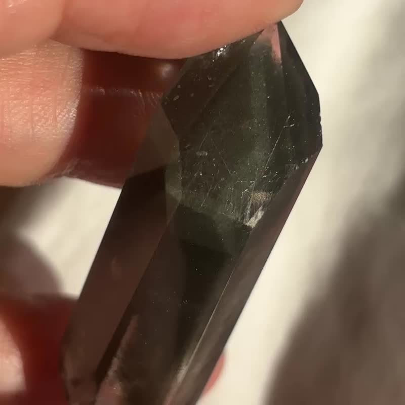 四季幽灵 绿幽灵 白幽灵 银髪 水晶 全包随型 手把玩 天然原石 - 摆饰 - 水晶 多色