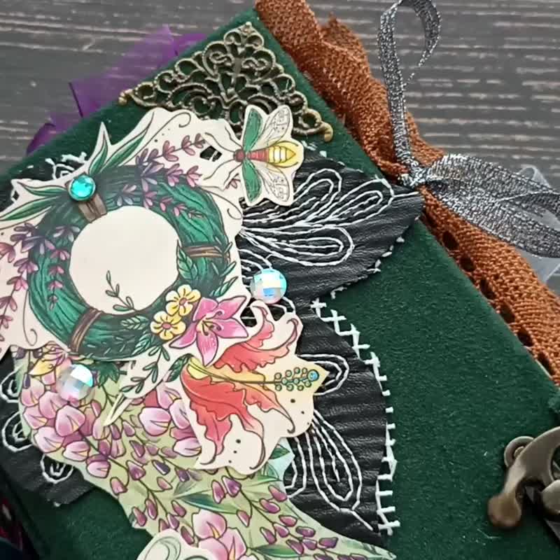 魔法森林 拼贴日记本 手作 木质笔记本 精灵 女巫 魔法书 厚实 - 笔记本/手帐 - 纸 绿色