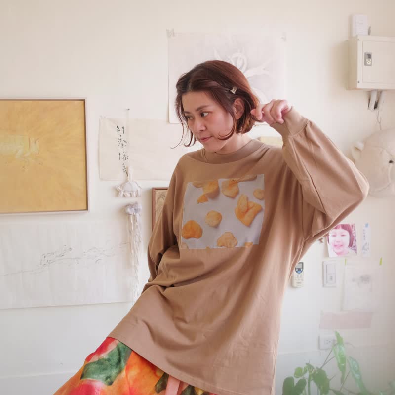 要不要吃洋芋片 |  上衣 秋天 长袖 薄T - 女装上衣 - 棉 卡其色