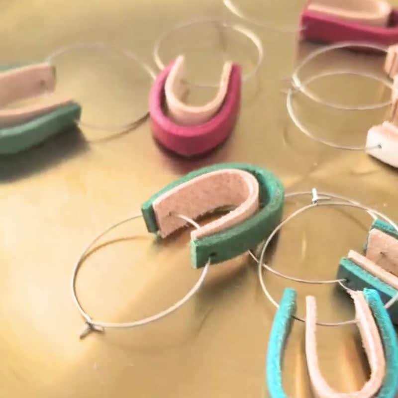 不锈钢 意大利皮革 3cm 圈圈式耳环 原色自然 彩色皮革 一对 - 耳环/耳夹 - 真皮 蓝色