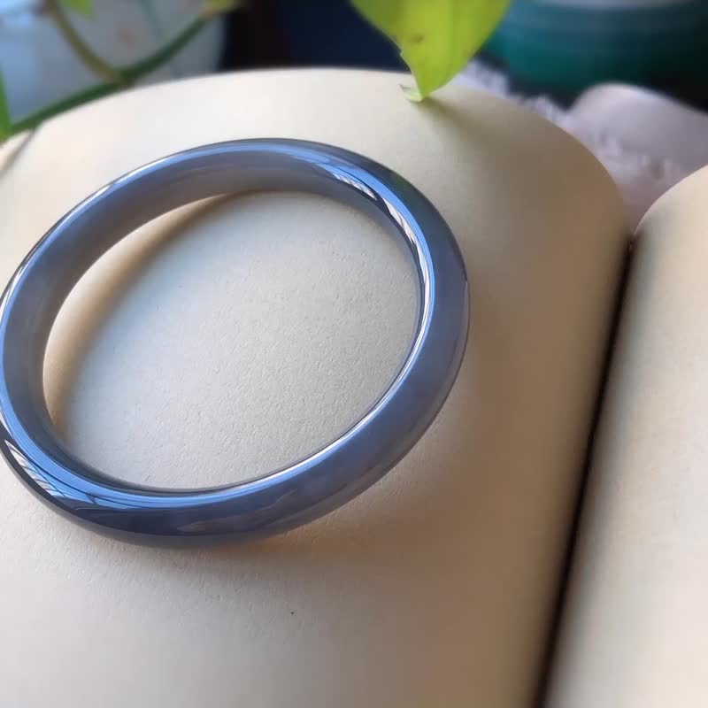 收藏级超美的和田玉紫罗兰手镯 圈口55MM 冰紫料 料子细腻 - 手链/手环 - 玉石 