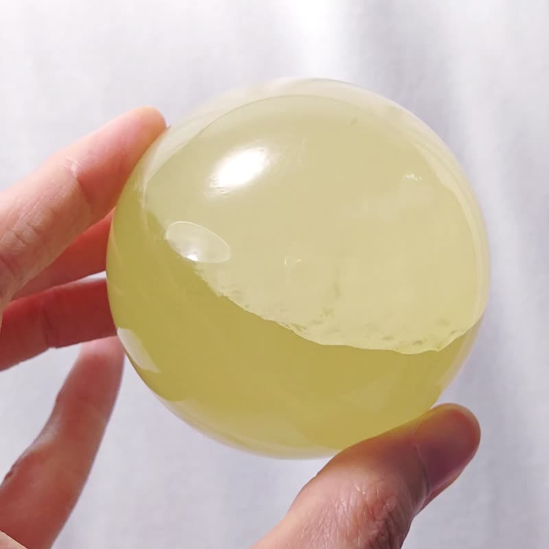 黄水晶球 满月弦月 日月合璧 光明招财 圆满成功 收藏 礼物 独家 - 摆饰 - 宝石 黄色